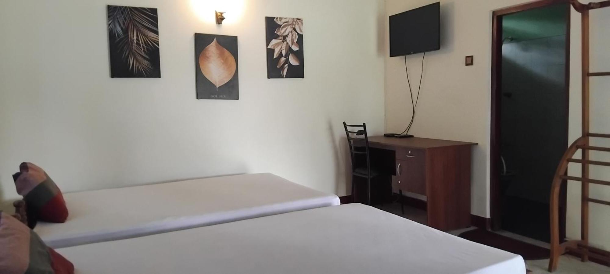 Hansika Guest Inn Buttala Номер фото